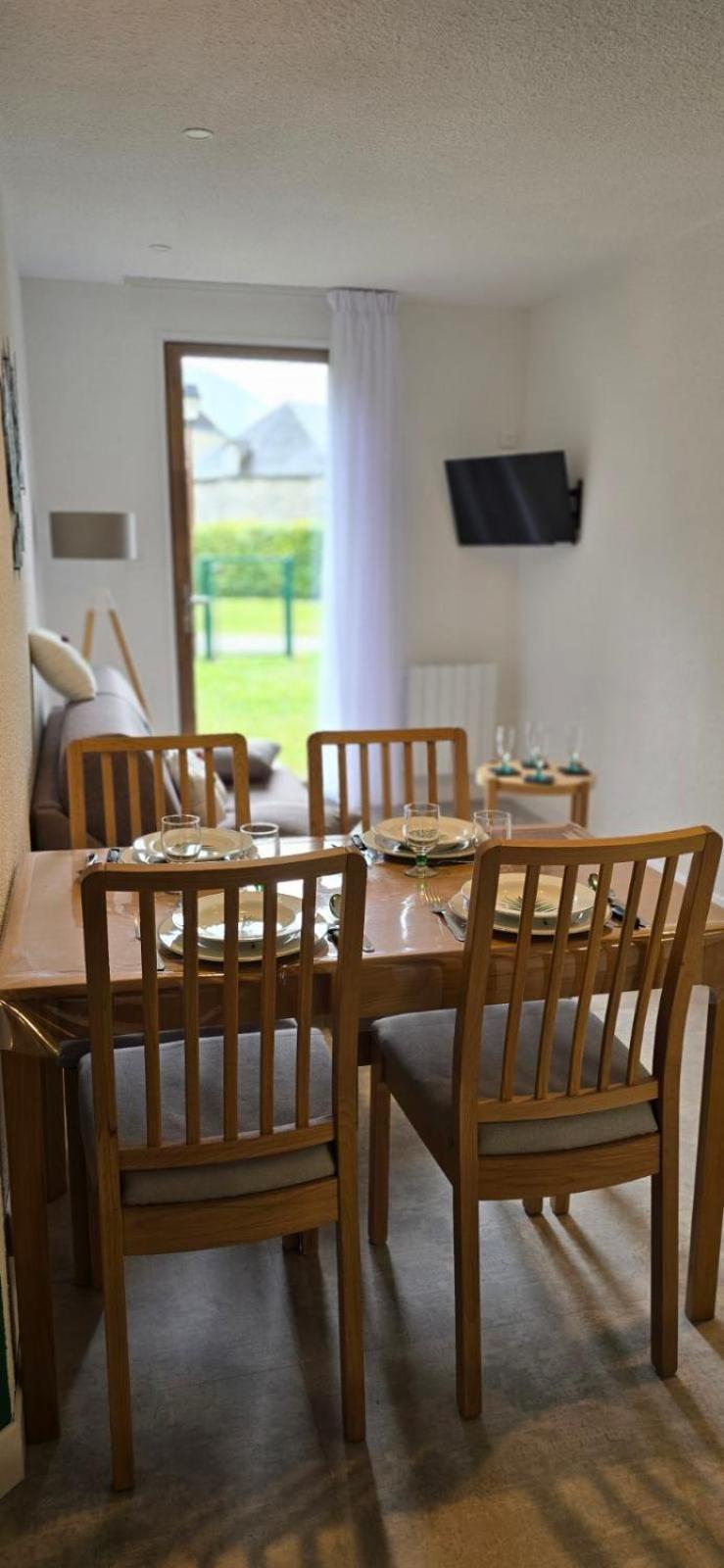 Arriu Mage 105 Apartman Bielle Kültér fotó